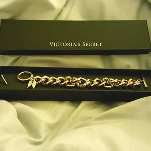 Victoria Secret Limited Edition 10kgp Bracelet